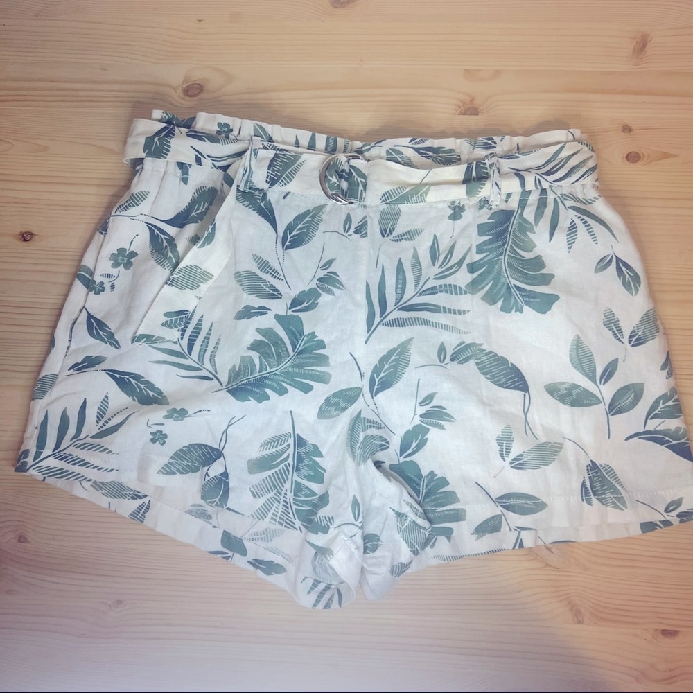 Size Large CALI 1850 Linen Blend Shorts with Belt